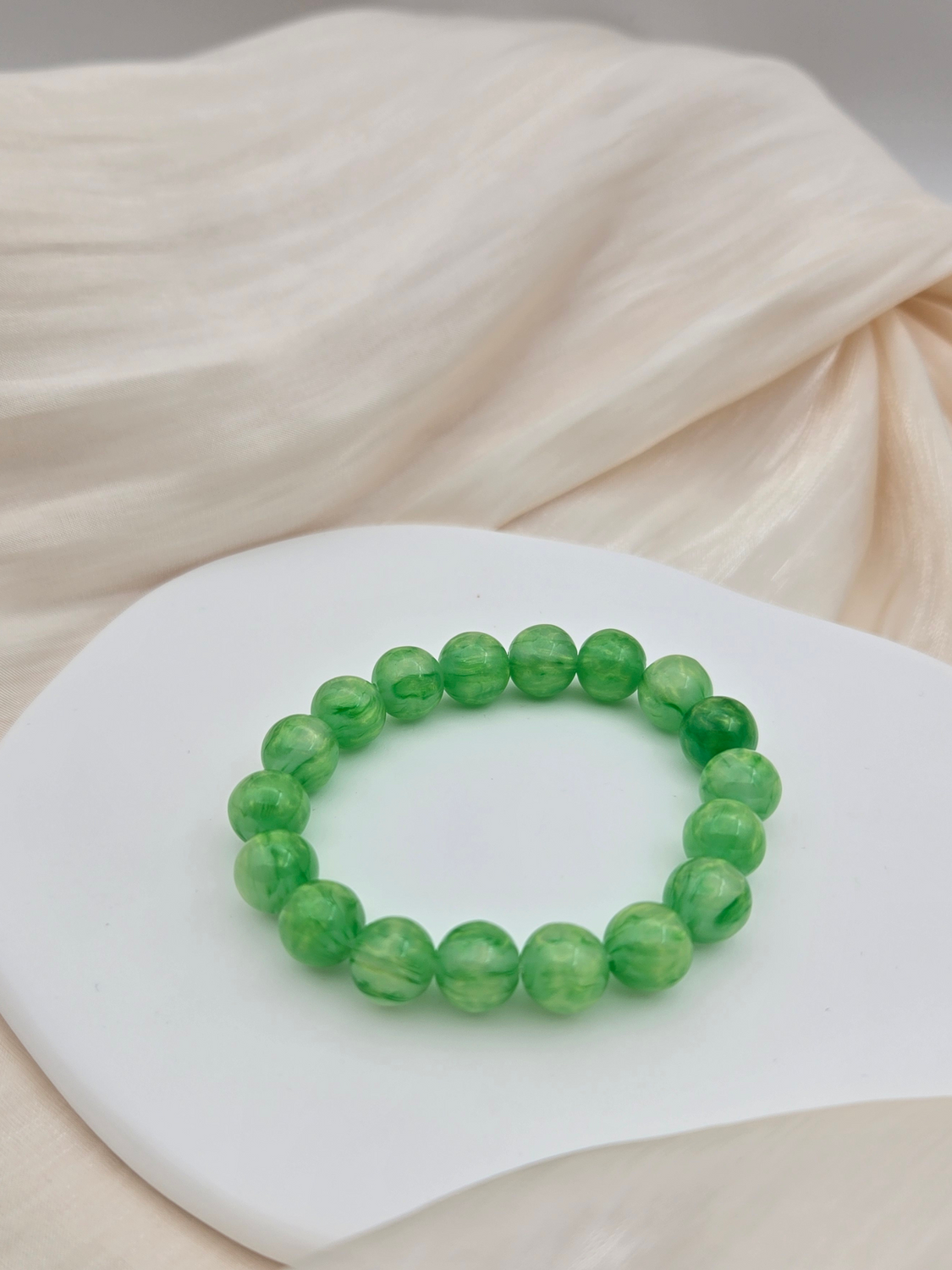 Verdant Growth Strand | 木