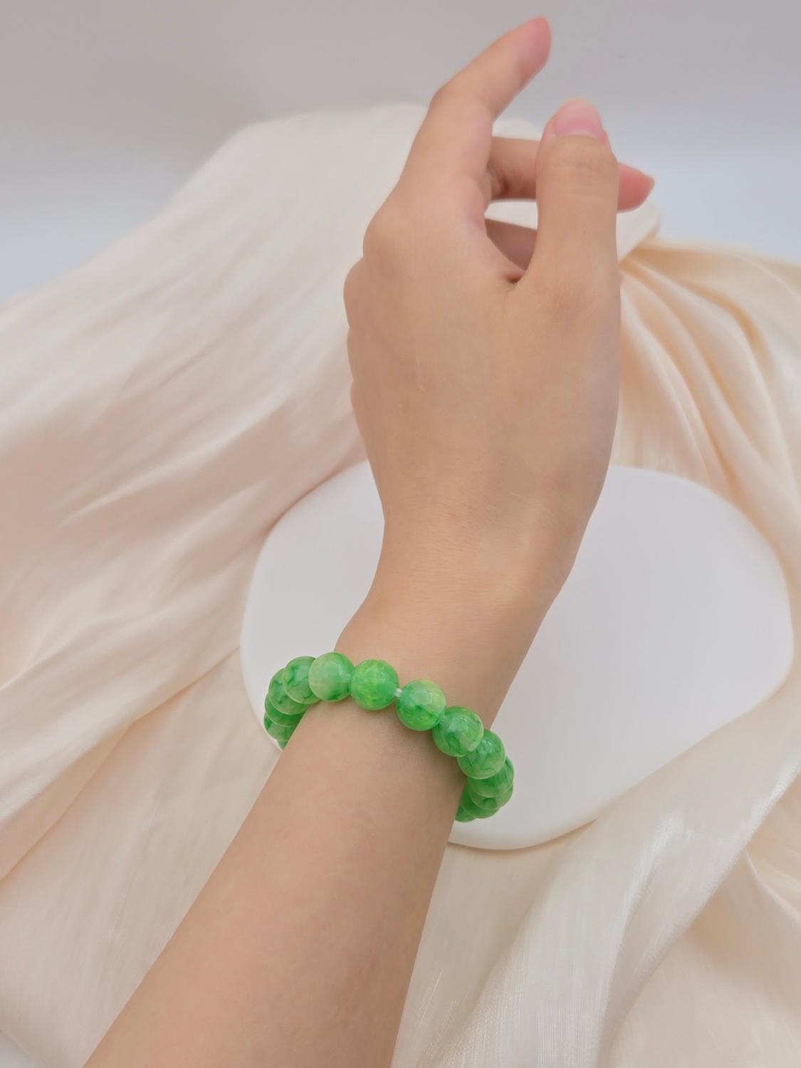 Verdant Growth Strand | 木